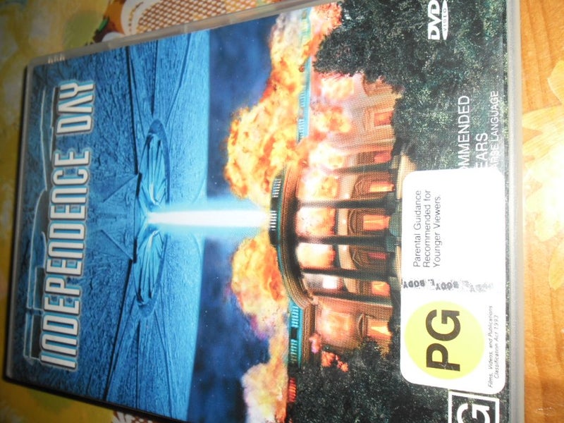 DVD - Independence Day63001030343937111