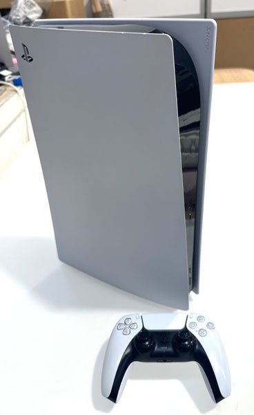 PlayStation 5 Disc Edition 825GB (Aisle 14 - Shelf H) Carousel 1
