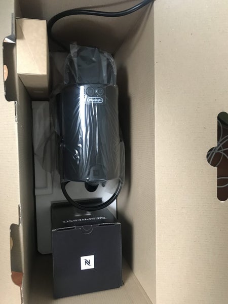 UNOPENED Coffee Maker DeLonghi Nespresso Inissia and Aerocino 3 BRAND NEW63613518205699113