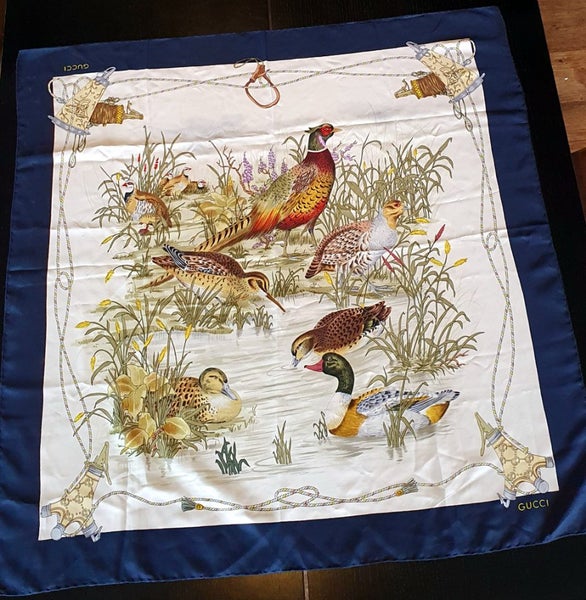 Vintage Gucci silk scarf (1970s)63002640154498111