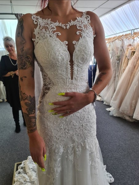 Essense of Australia -D2548 Wedding Dress NEW63002640187905113