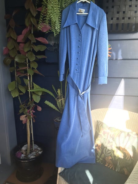 Stunning sparkly blue vintage dress63002952709378112