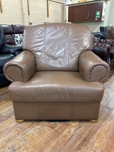 Vintage Brown Genuine Leather Armchair Carousel 2