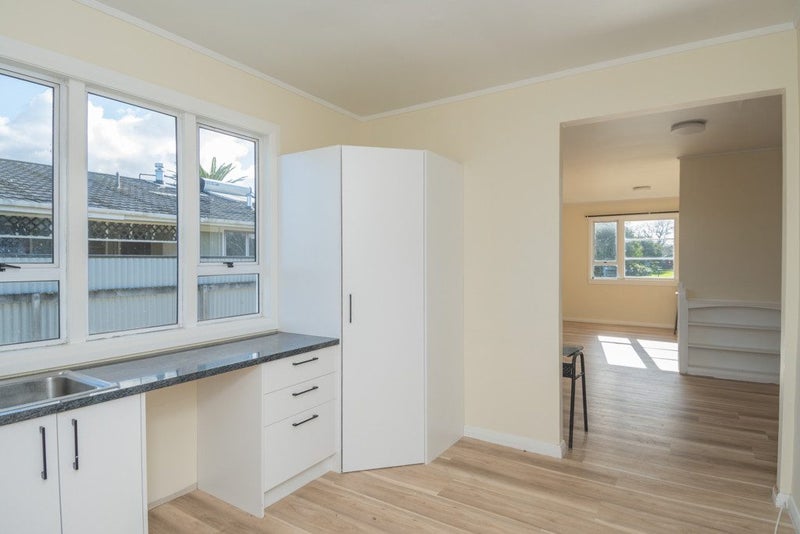 Basically brand new!63612940203779113