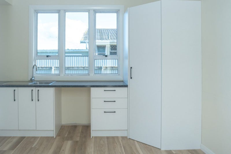 Basically brand new!63612940203779114