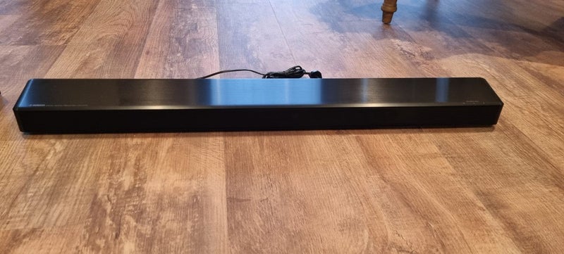 Yamaha sound bar & sub woofer Carousel 2