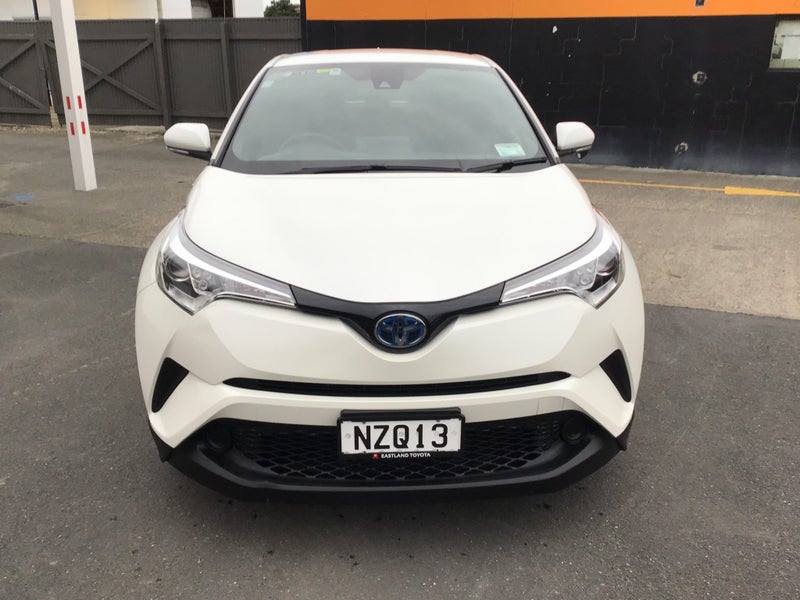 2017 Toyota C-HR Hybrid SUV63612528466945112