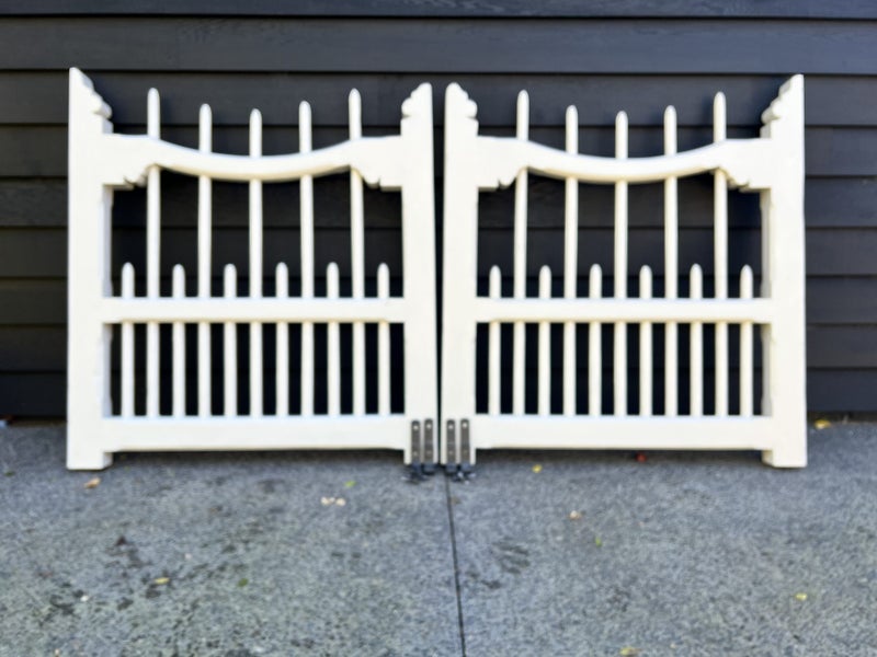 Heart Totara, Hand Made, Colonial Pedestrian Wooden Gates63003776858625111