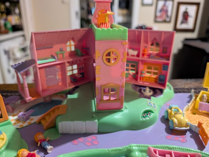 Polly Pocket - Polly's Dream World (#2) 1991 Carousel 4