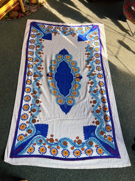 Vintage Retro Flower Power Towels X7 Carousel 2