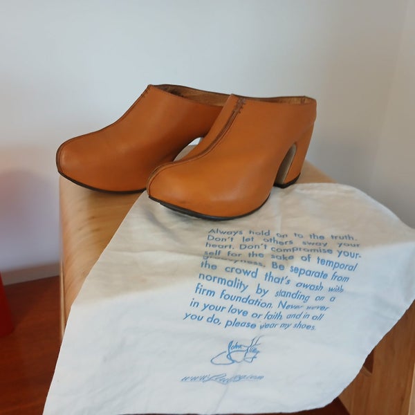 JOHN FLUEVOG, UNIQUE SHOES FOR BEAUTIFUL SCOUTS, FLUSEE PLATFORMS63004051654275114