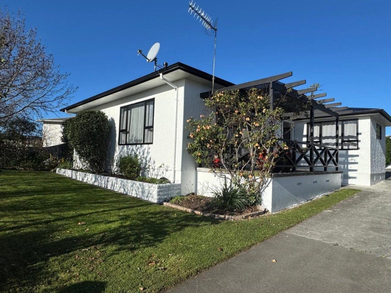 Image 1 of 14