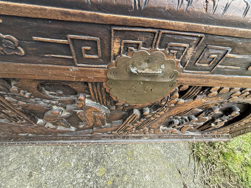 Large Camphor Wood Blanket/Glory Box Carousel 6