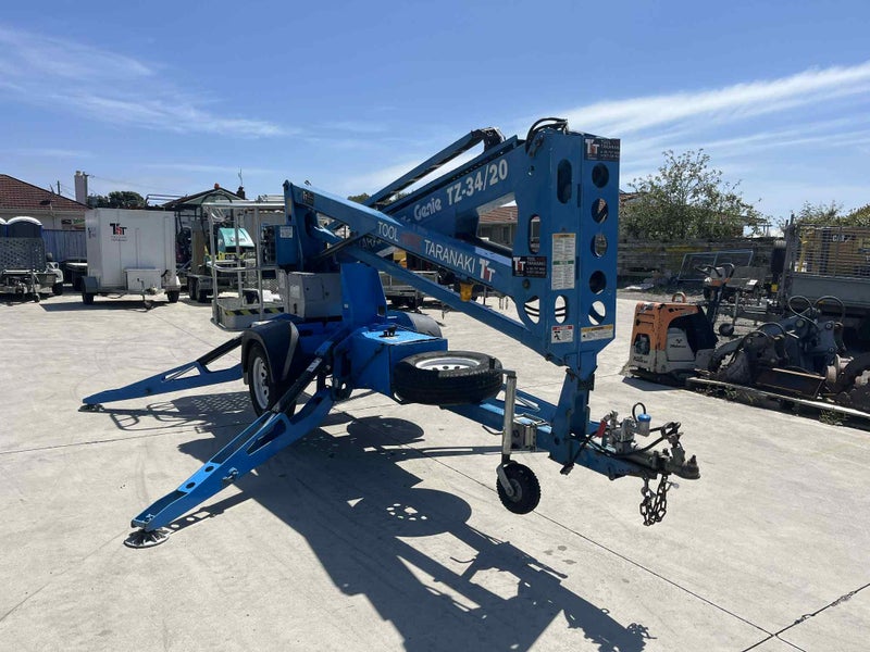 Cherry Picker TZ-34/20 12.5m Working Height Carousel 18