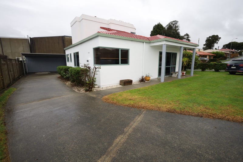 Image 1 of 21