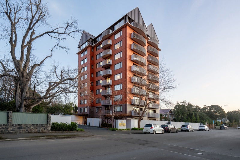 Image 1 of 25