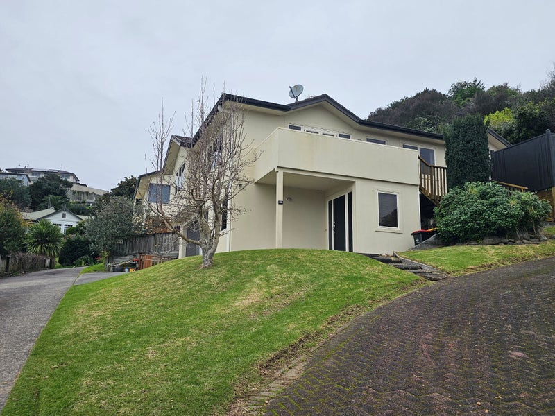 Image 1 of 20