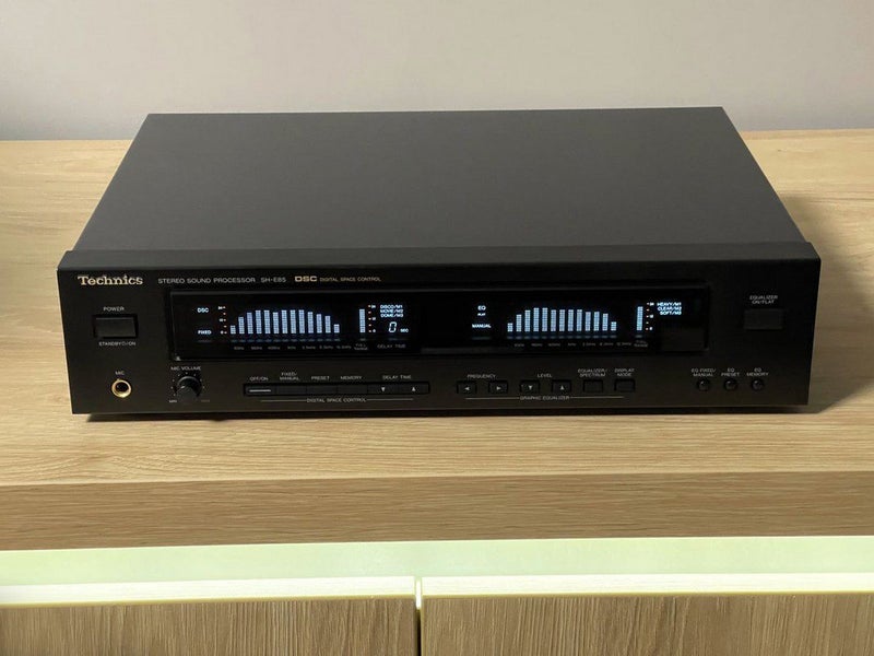 Stunning Technics SH-E85 Stereo Graphic Equalizer / Sound Processor - Japan Made Carousel 1