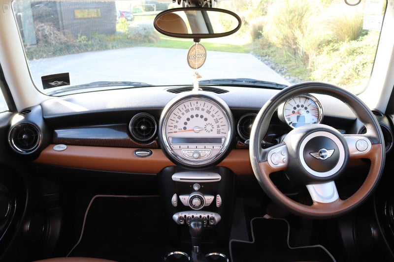 2009 MINI Cooper I63612530082561113