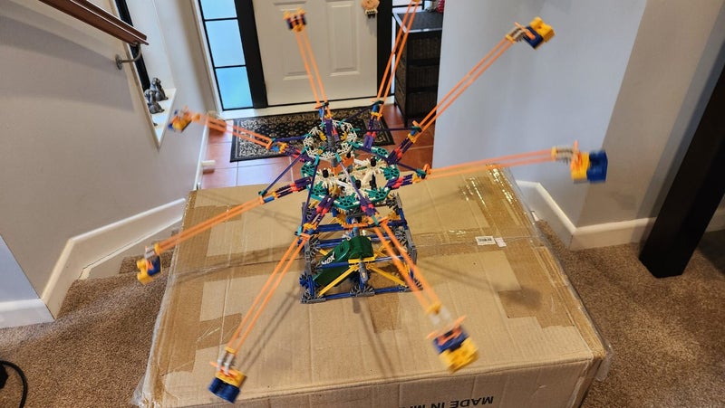 K'NEX Octopus Whirl Carousel 1