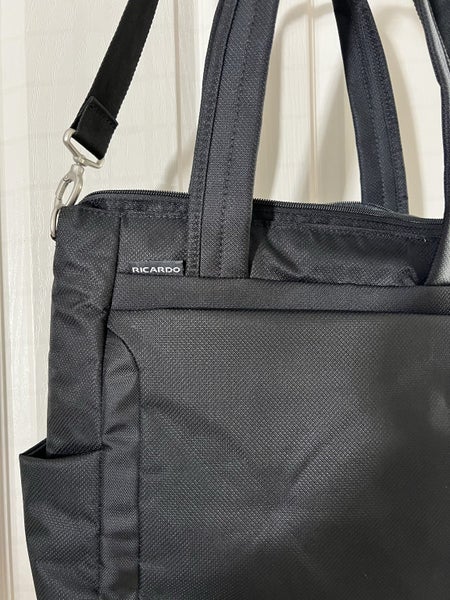 Ricardo Travel Bag ( BNWT ) Carousel 2