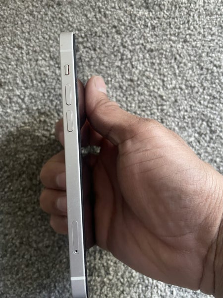 iPhone 12 white 128b Carousel 5