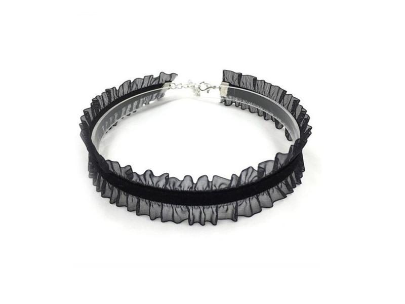 Choker Necklace Carousel 1