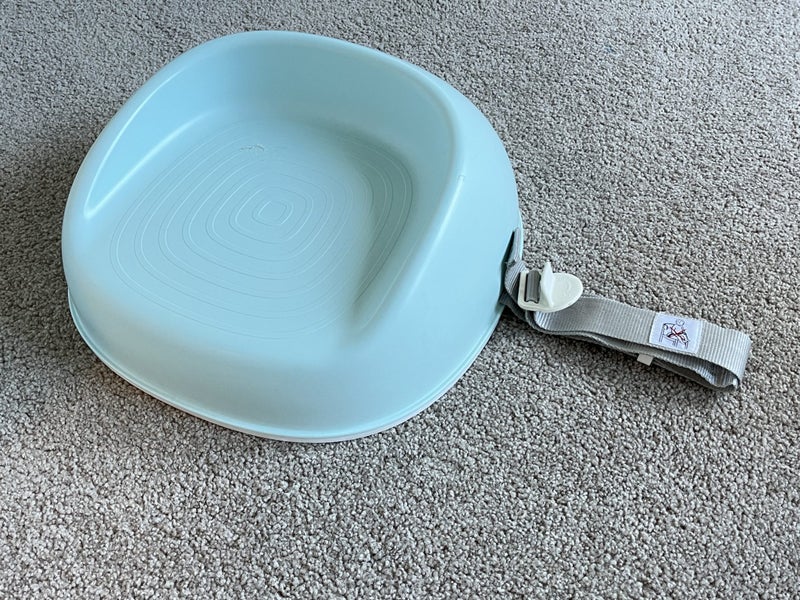 Babybjorn Booster Seat - RRP $90 Carousel 2