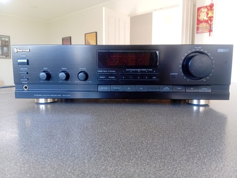Sherwood RX-1010 tuner and amplifier Carousel 1