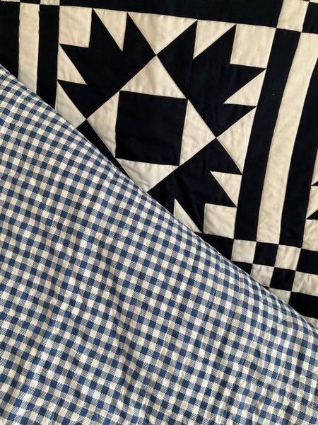 Baby quilt Carousel 2