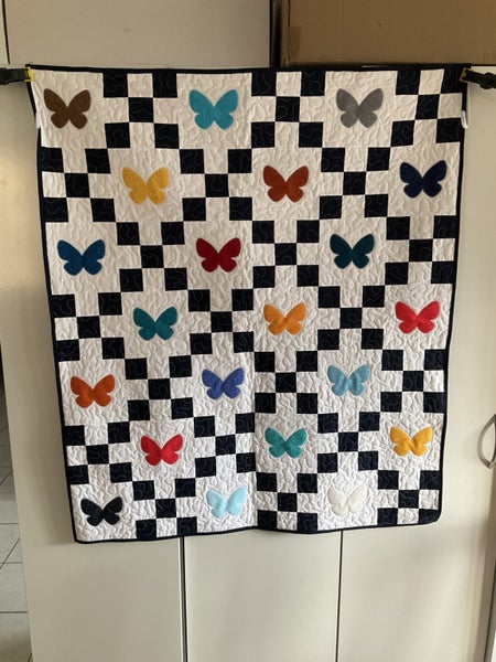 Baby quilt Carousel 1