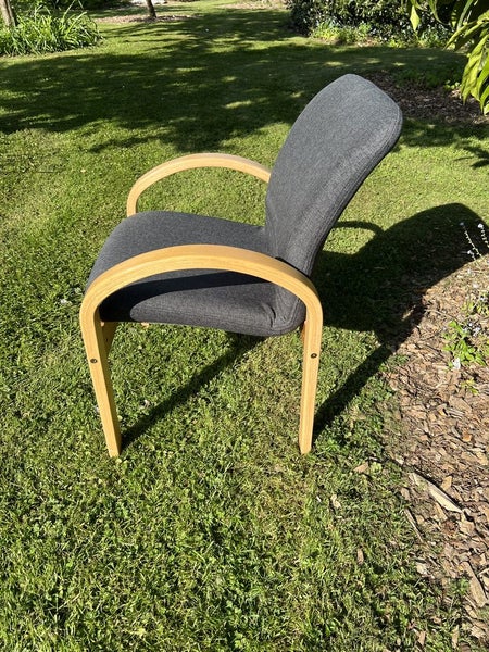 Chairs Carousel 2