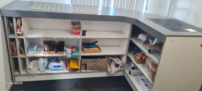 Reception/Parts Desk63614420785409112