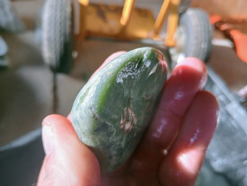 Pounamu cobble Carousel 2