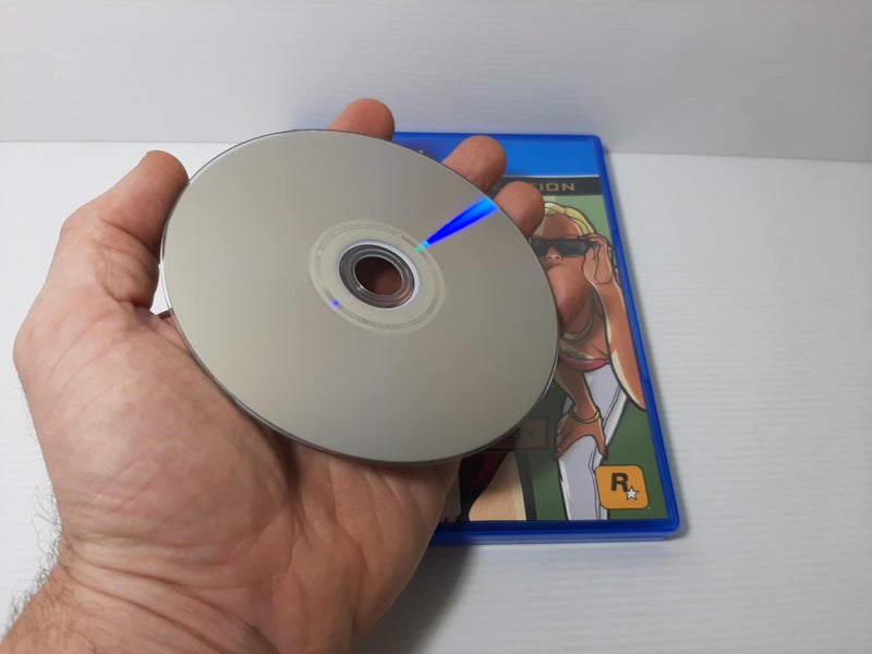 Grand Theft Auto: The Trilogy – The Definitive Edition Carousel 4