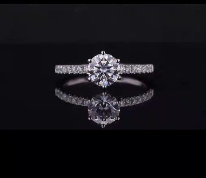 1ct Moissanite Engagement Ring Solid 18K WHITE GOLD 6-Prong Side Shoulders63617620048130111