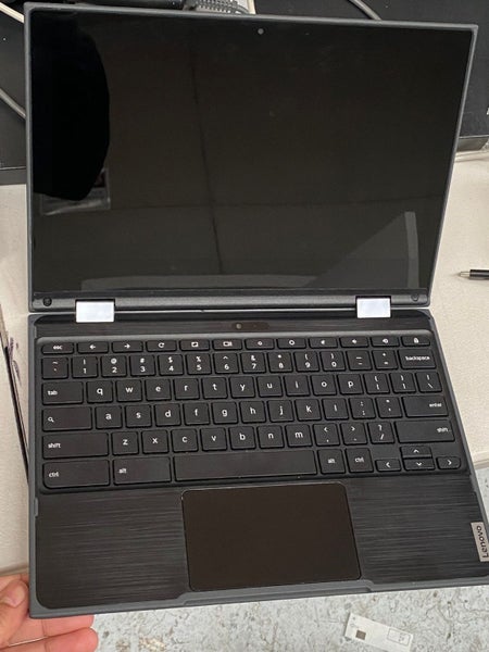 Lenovo Chromebook 500E Gen 2 11.6-inch N4120 4GB 32GB (Touch Screen) Excellent Carousel 1