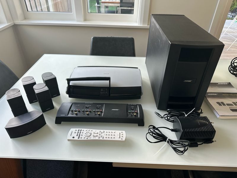 Bose Lifestyle Entertainment System Carousel 1