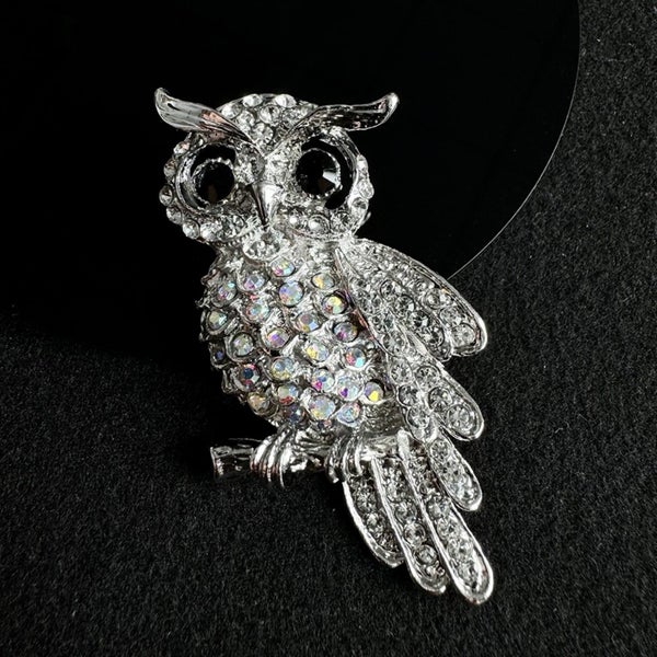 Vintage Owl Brooch – Sparkling Statement Accessory Carousel 2