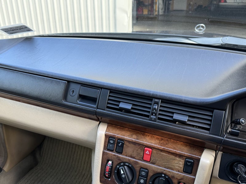 1990 Mercedes-Benz 300 Ce Coupe63613534059521112