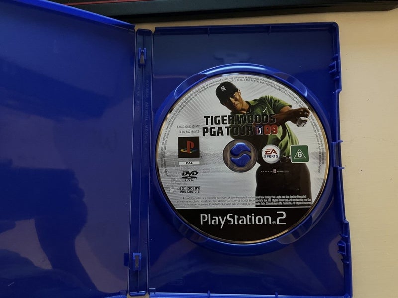 Play Station 2 Game Tiger Woods PGA Tour 09 Carousel 1