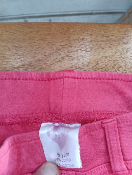 Girls bulk lot of 4-6 yo. 8 items. Jumpers, jacket, pabts Carousel 6