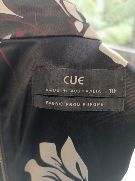 CUE size 10 satin dress63613771726850112