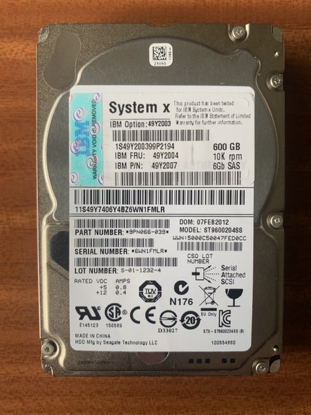 IBM Lenovo 600GB 10k 6Gb SAS 2.5" Hard Disk Drive Carousel 1