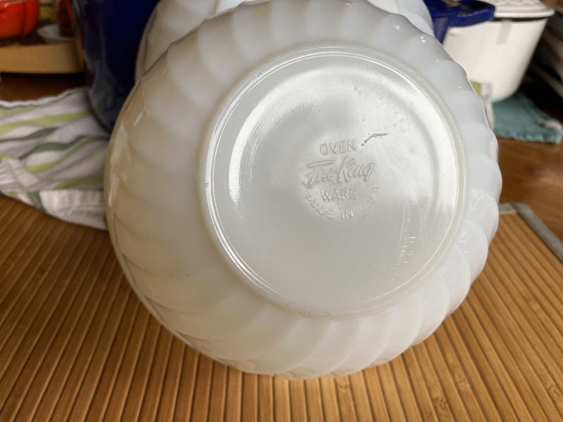 Fire King Swirl Bowl set - Depression Glass Carousel 4