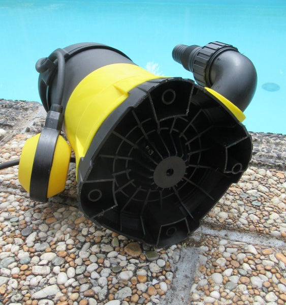 Drainage Pump with 5m layflat hose Carousel 7