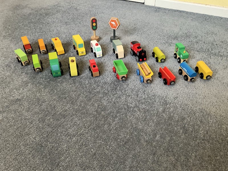 Thomas the Tank Engine, HAPE and others Carousel 5
