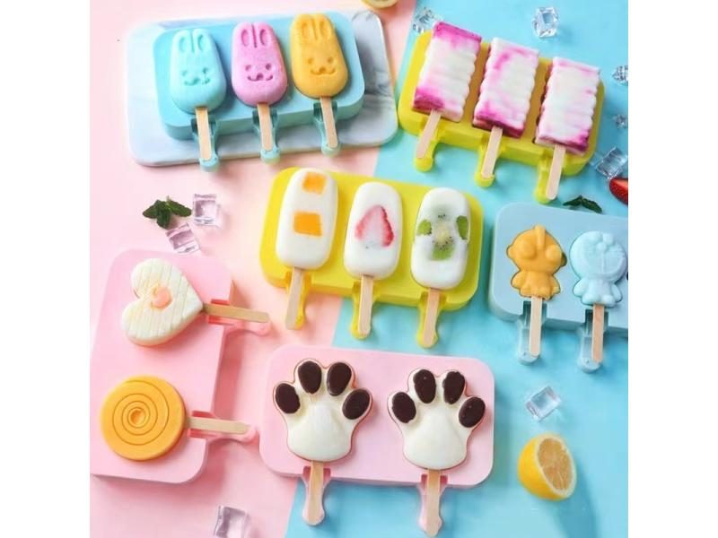 Silicone Ice Cream Mold With Lid Animals Shape Jelly DIY Mold Dessert Ice Cream Carousel 2