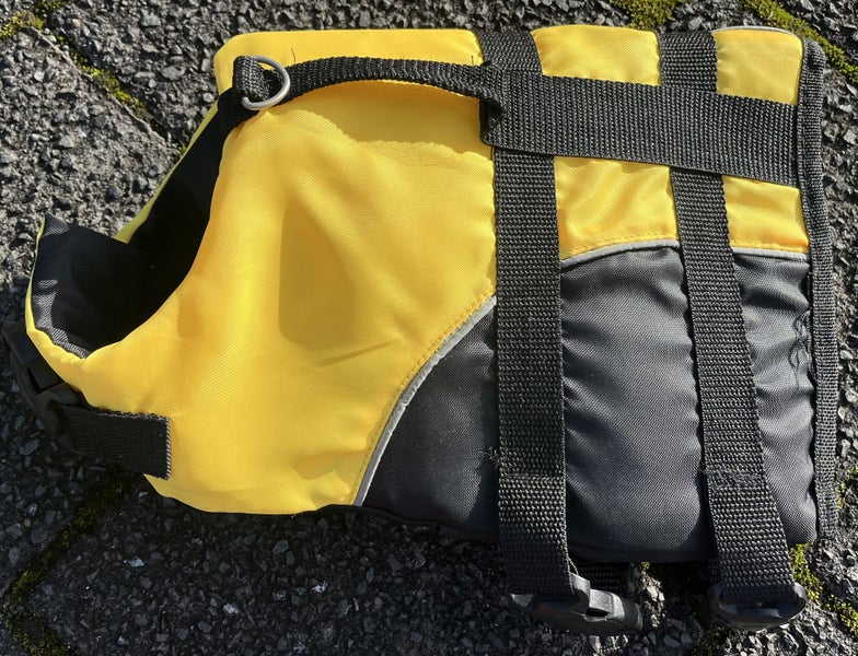 Hoopet Tiny Dog Life Vest Carousel 1