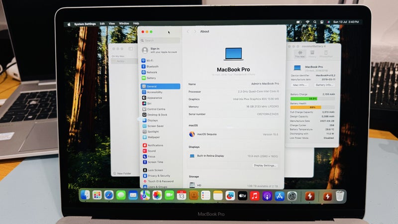 MacBook Pro 13-inch – 2.3GHz i5 / 16GB RAM / 2TB SSD – Silver – Touch Bar Carousel 2